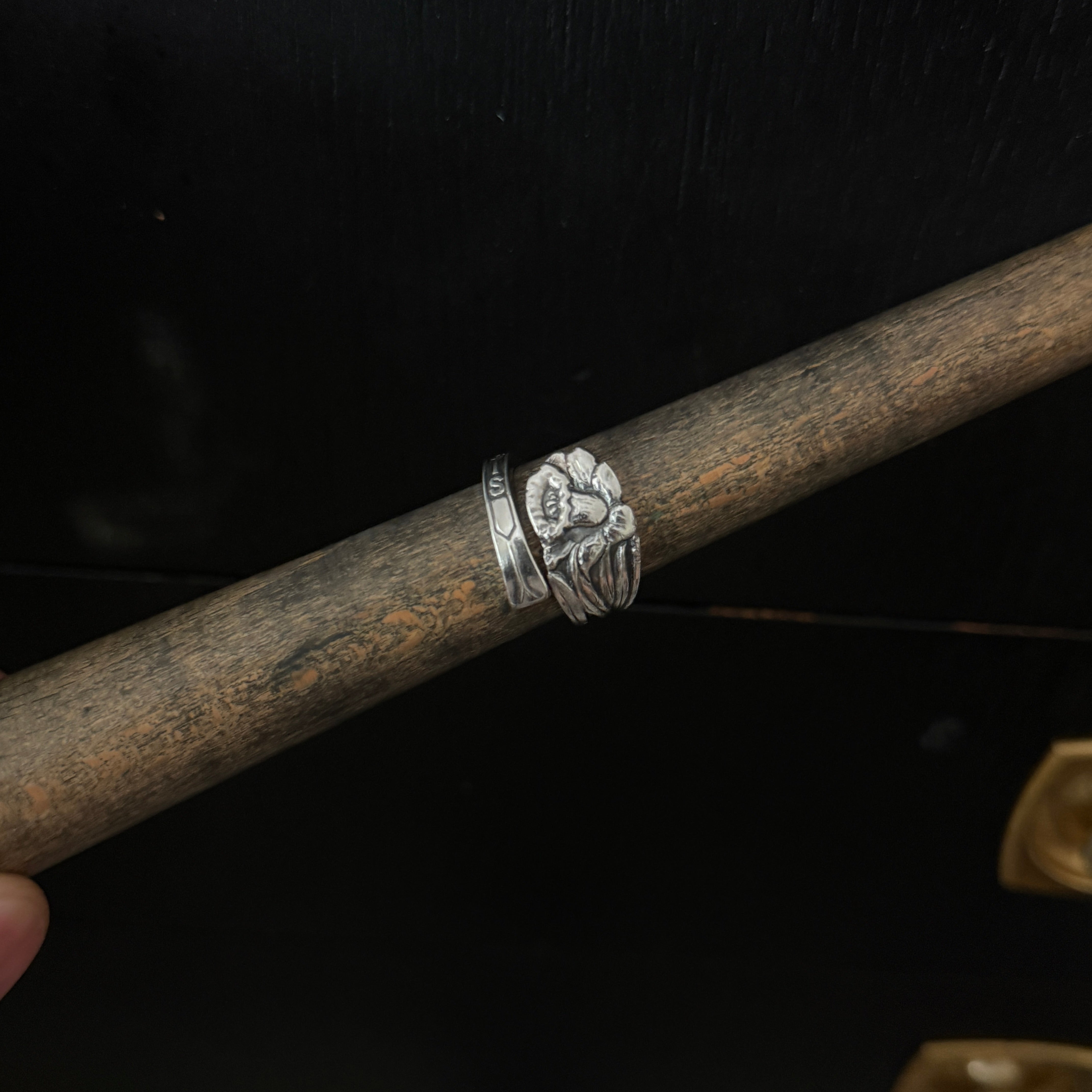 Narcis Flower Wrap Spoon Ring - Size 8.5 RingByJosh
